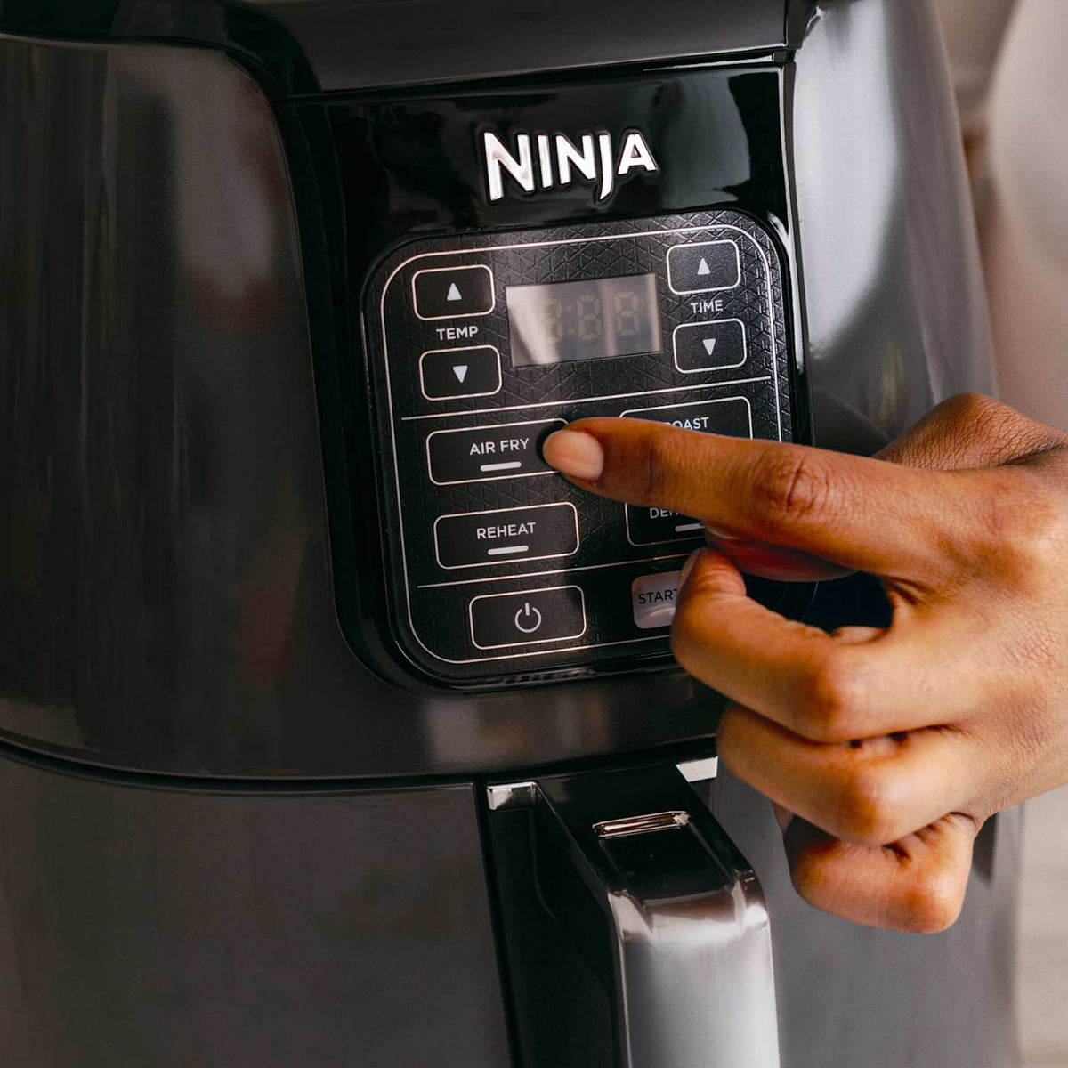 Ninja® Air Fryer with multi-layer rack