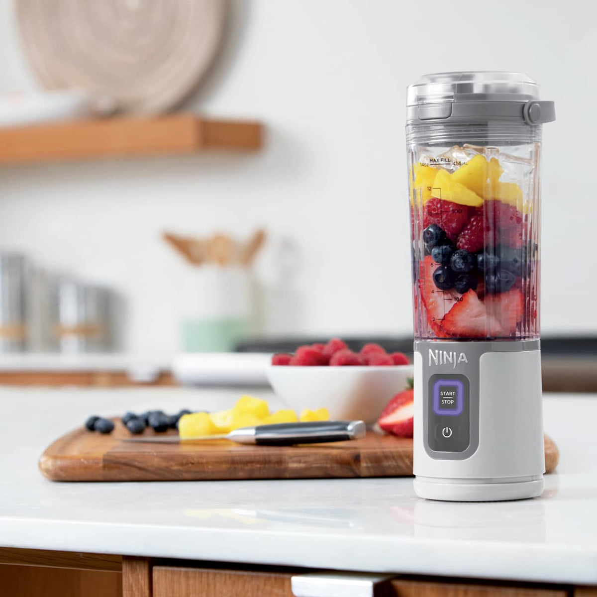 Ninja Blast™ 16 oz. Portable Blender with Leak Proof Lid and Easy Sip Spout, Black