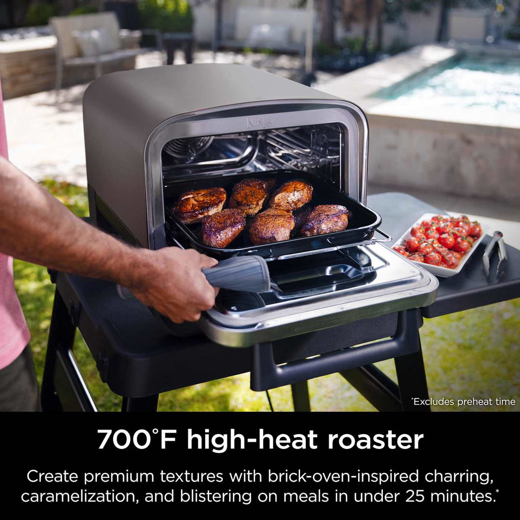 Ninja Woodfire™ 8-in-1 Outdoor Oven