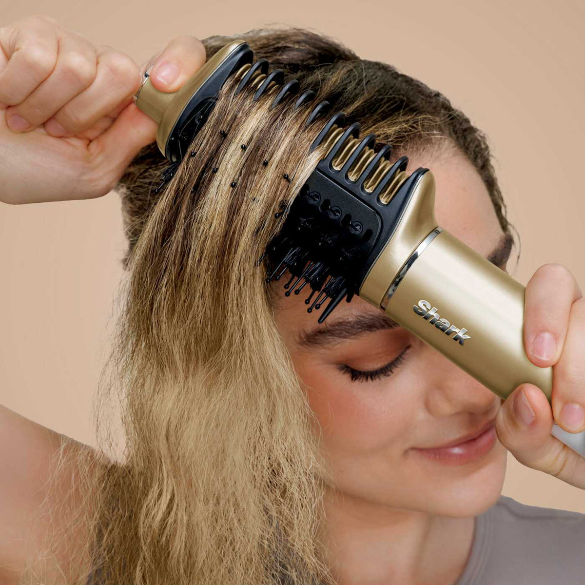 Shark Glam™ 5-in-1 Air Styler & Straightener in Gold