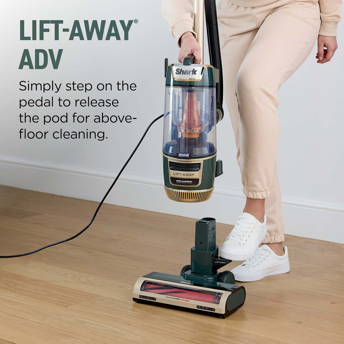 Shark® Rotator® Lift-Away® ADV Upright Vacuum